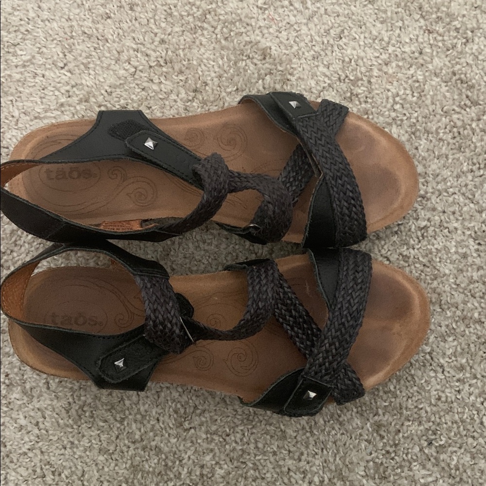 Taos wedge Trulie Sandals7-7.5 (38) - Picture 3 of 6